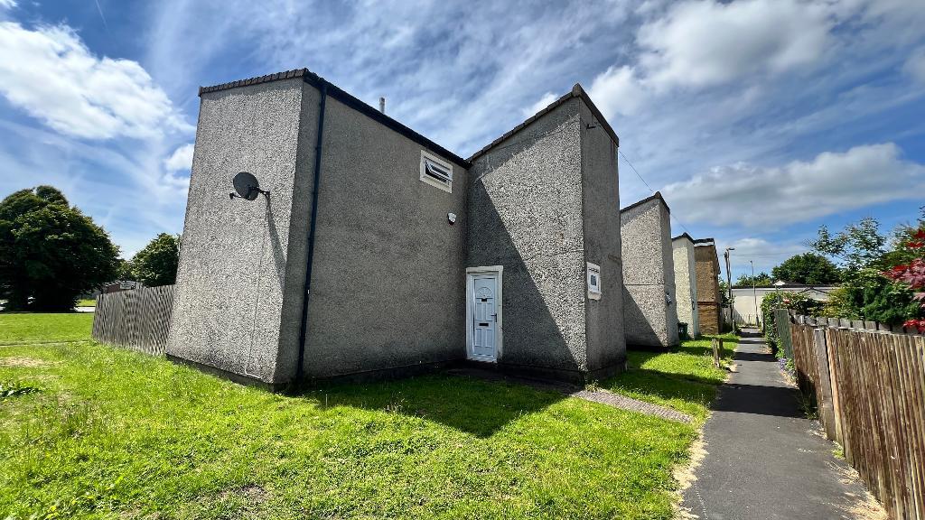 Ynys Las, Nelson, Treharris, CF46 6LE
