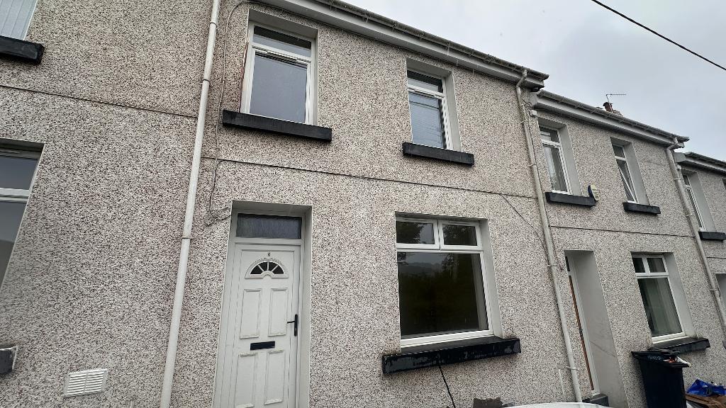 Priscilla Terrace, Trelewis, Treharris, CF46 6AU