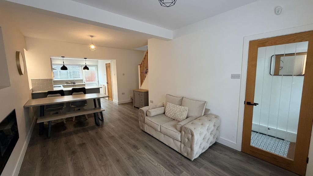 Thomas Street, Aberfan, Merthyr Tydfil, CF48 4NY